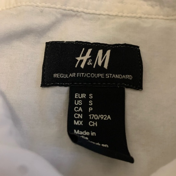 H&M White Short Sleeve Button Down Shirt - US S - Picture 3 of 5